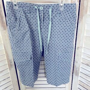 Board shorts